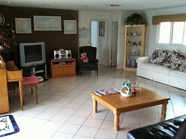 Glo-rilynn Guest Home
